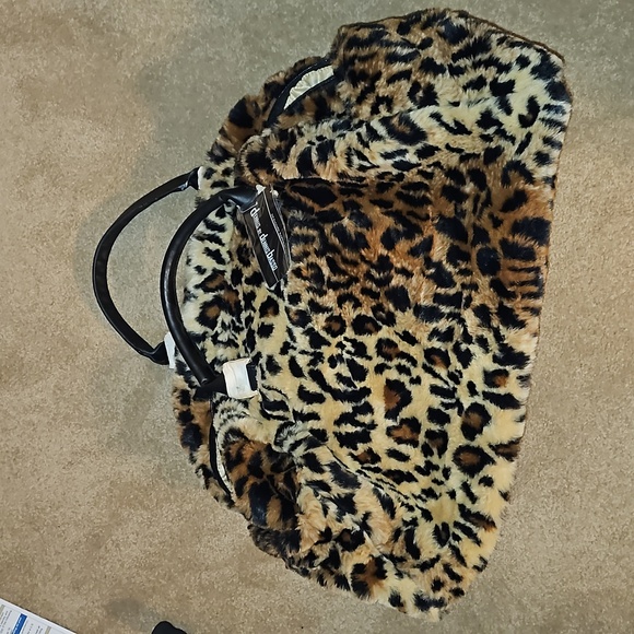 Dennis Basso Leopard Print Faux Fur Overnighter Bag with Over Bag NWT - Picture 1 of 7